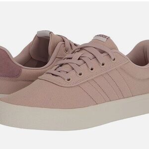 New Adidas Women's VulcCraid3R Skate Shoes. Color: Wonder Taupe. Size 8.5.